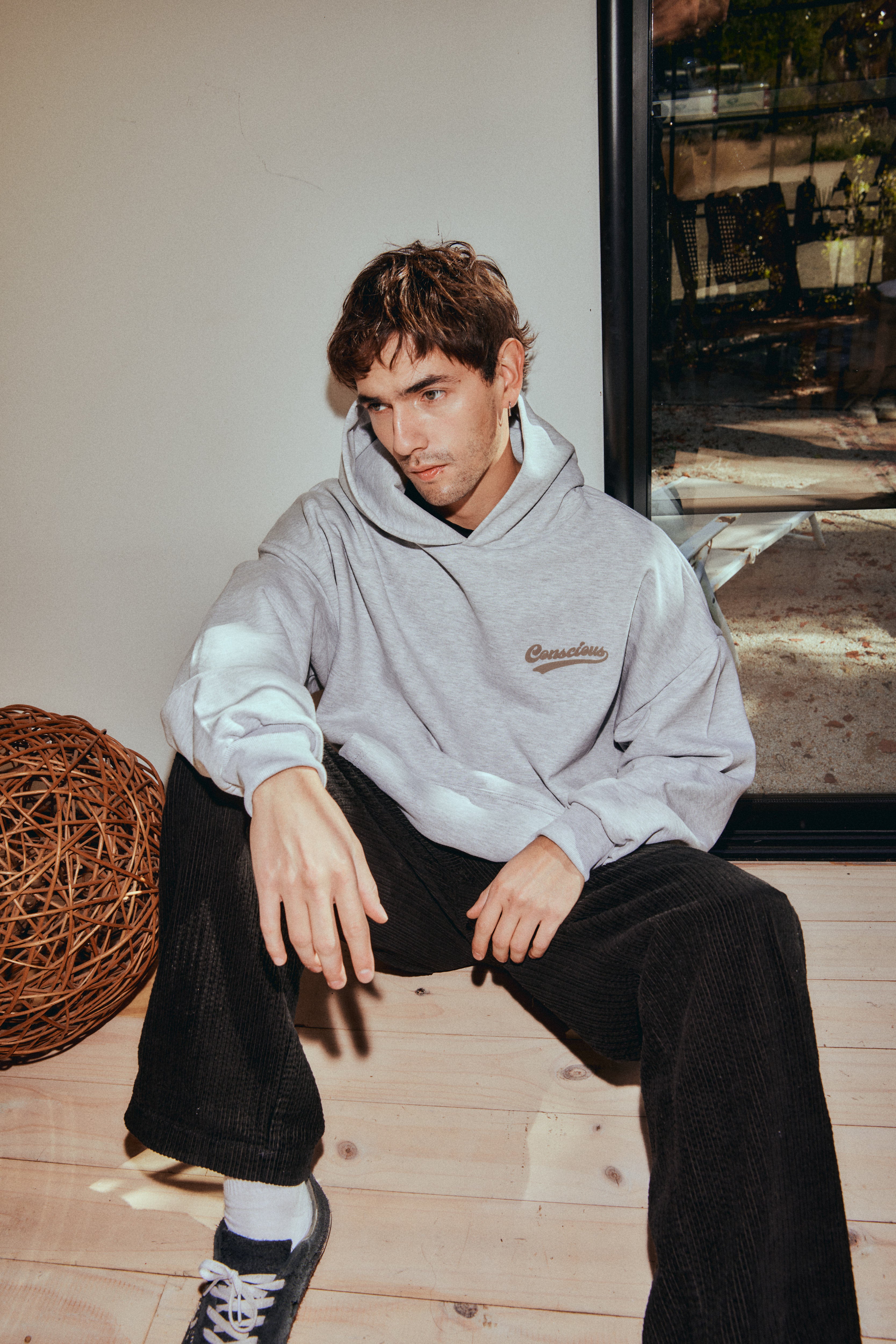 HOODIE CONS ® STONE GRAY