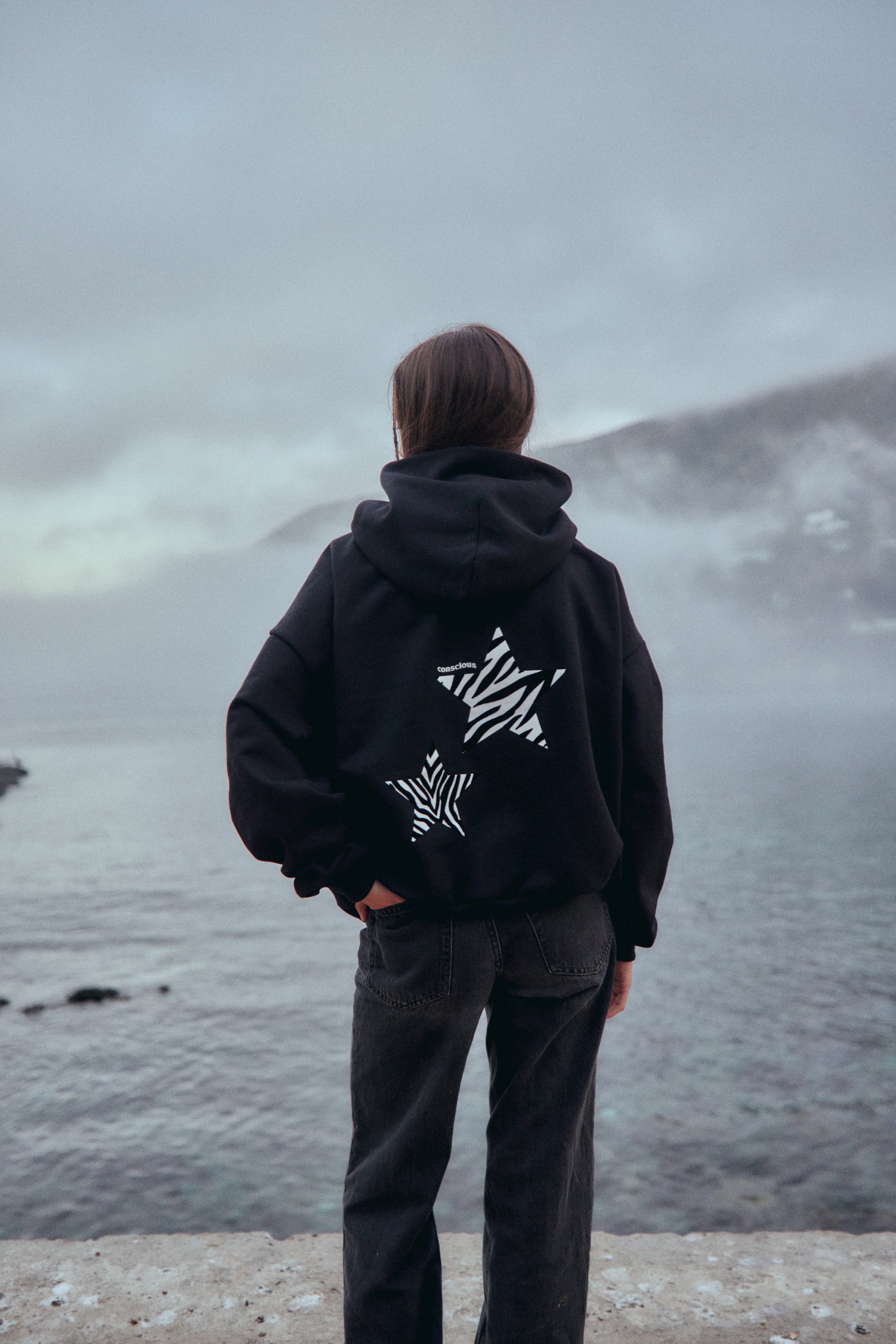HOODIE PRINT STARS NEGRO